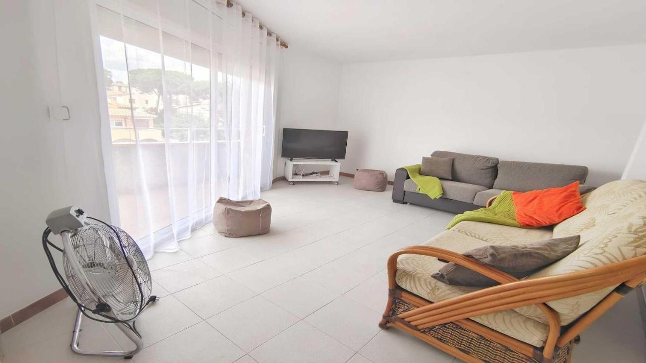 Vacay Apartamento Costamar, A Pasos De La Playa En Costa Brava , L' Escala المظهر الخارجي الصورة