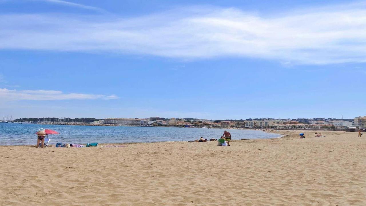 Vacay Apartamento Costamar, A Pasos De La Playa En Costa Brava , L' Escala المظهر الخارجي الصورة